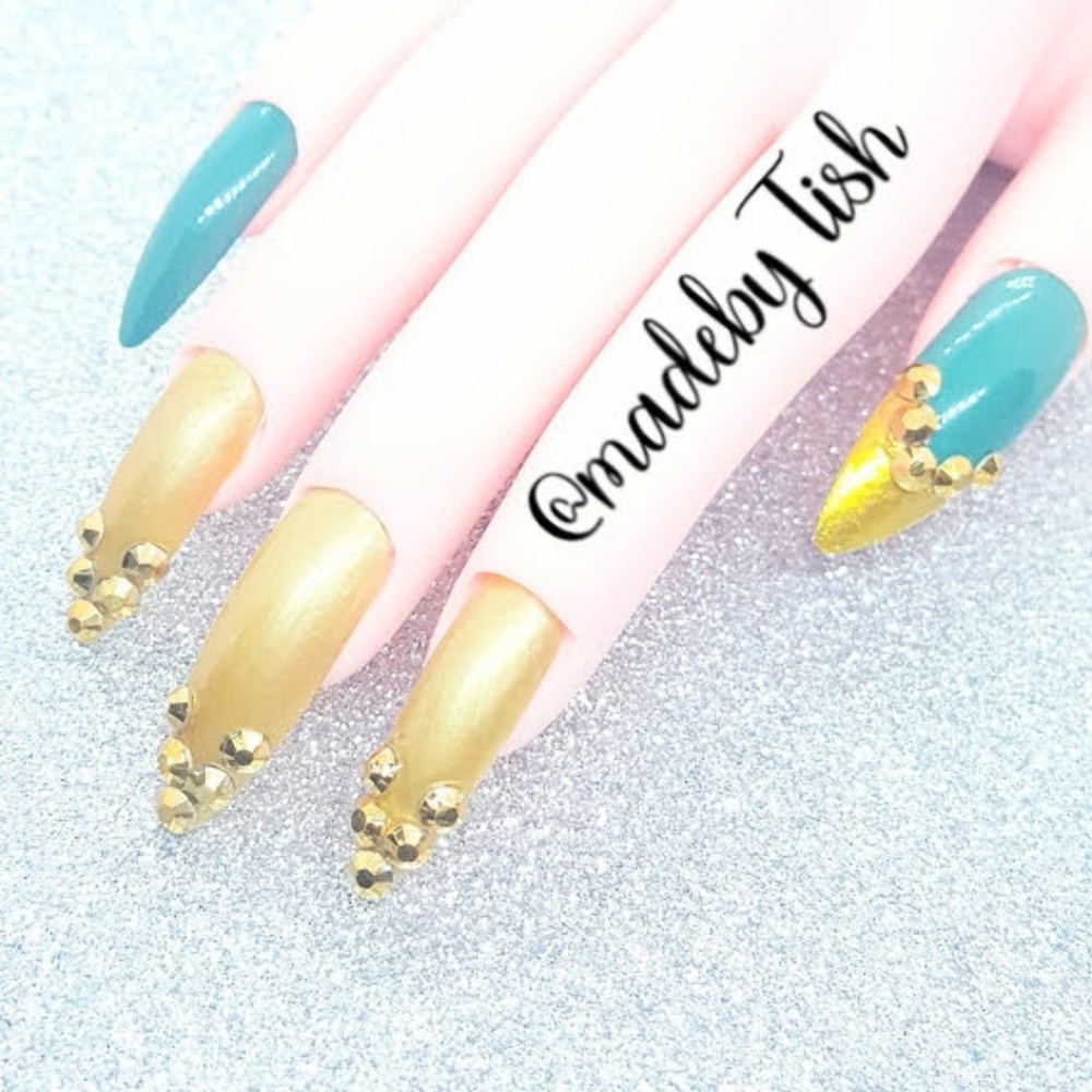 Handmade Press On Nails Teal Gold Rhinestone Arch